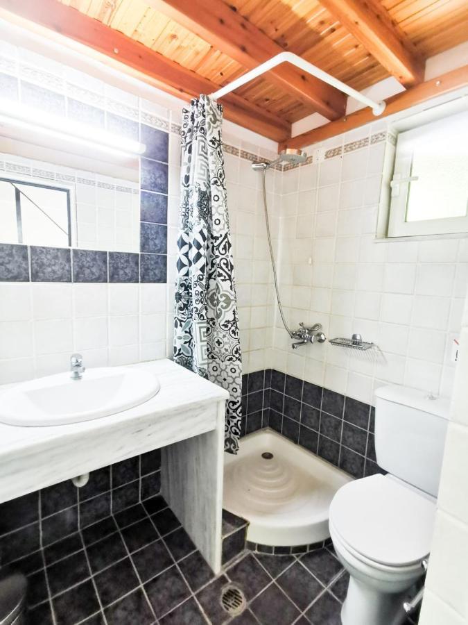 קוקונאריס Haris Apartments מראה חיצוני תמונה